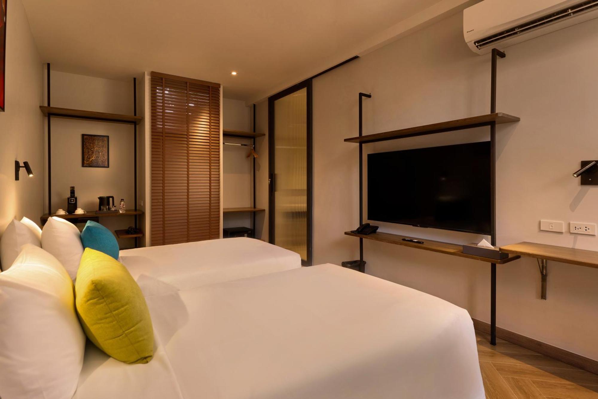 เรดดอร์ Hotel กรุงเทพมหานคร ภายนอก รูปภาพ