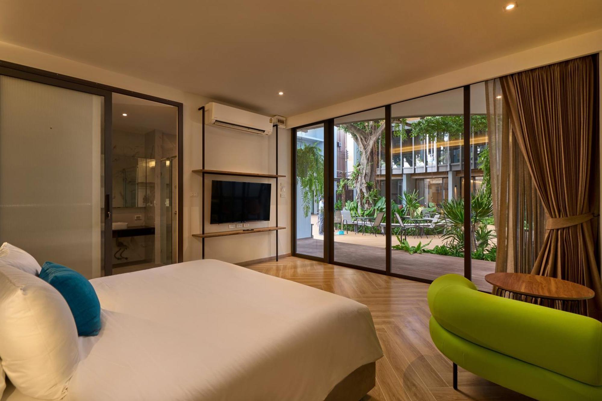 เรดดอร์ Hotel กรุงเทพมหานคร ภายนอก รูปภาพ