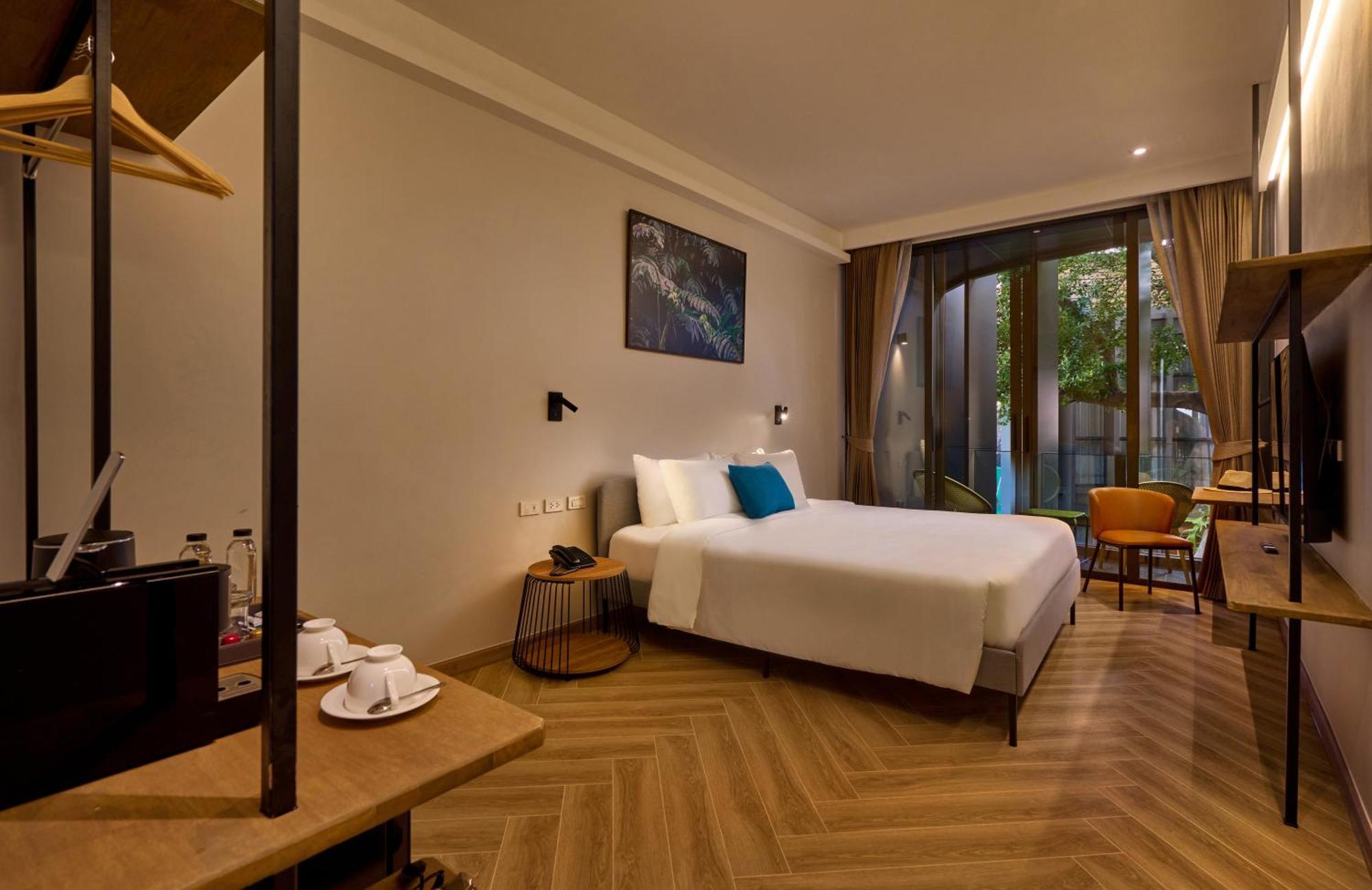 เรดดอร์ Hotel กรุงเทพมหานคร ภายนอก รูปภาพ